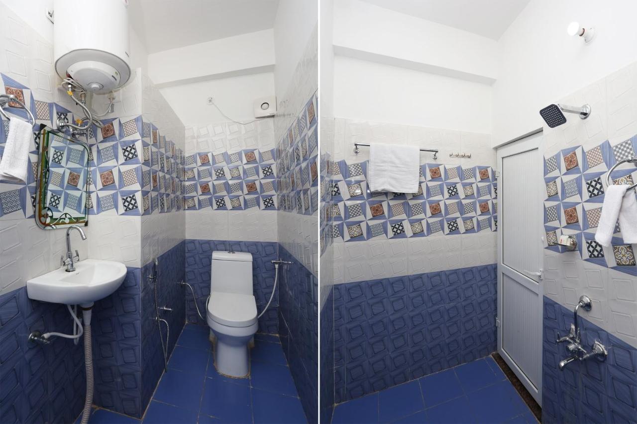 גורקפור Oyo 11306 Ss Hotel מראה חיצוני תמונה